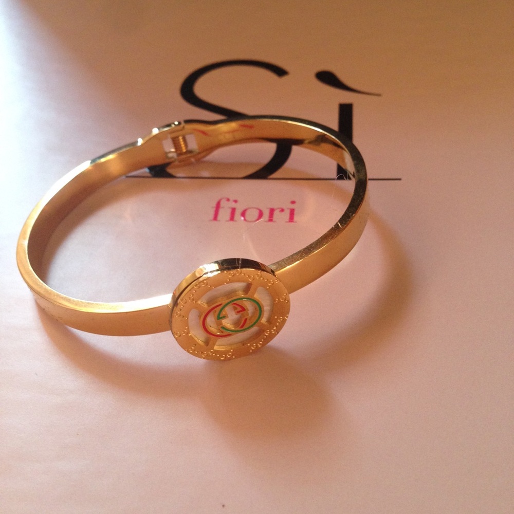 Gold Tone Gucci Bracelet